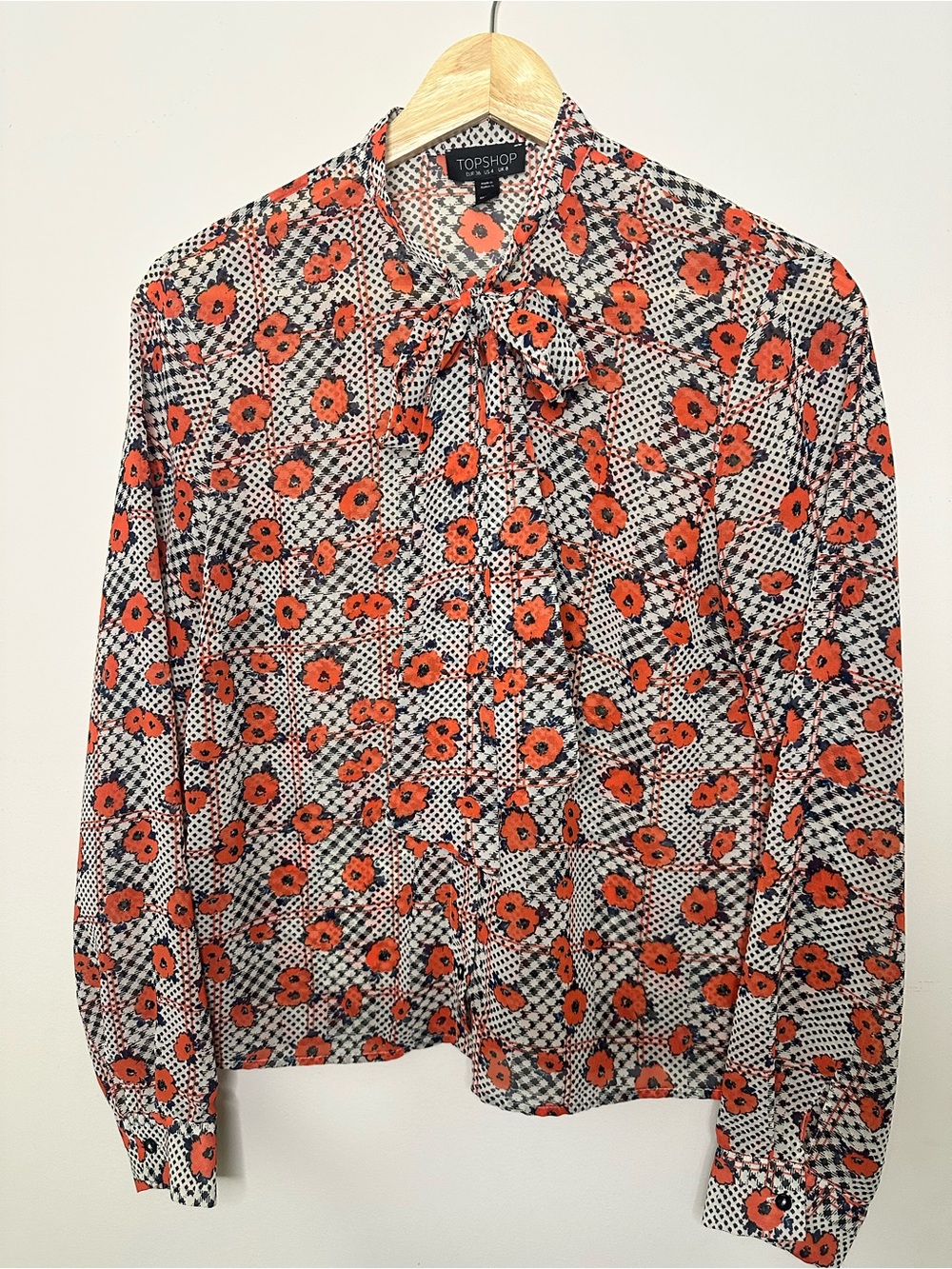 Topshop Floral Tie-Neck Blouse - Picture 2 of 6
